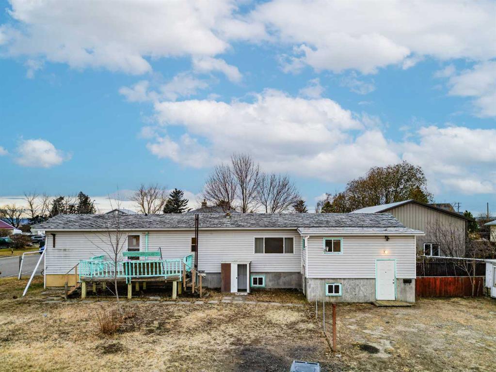 2 Tetachuk Crescent, Rural Foothills County, Alberta, T0L 0P0