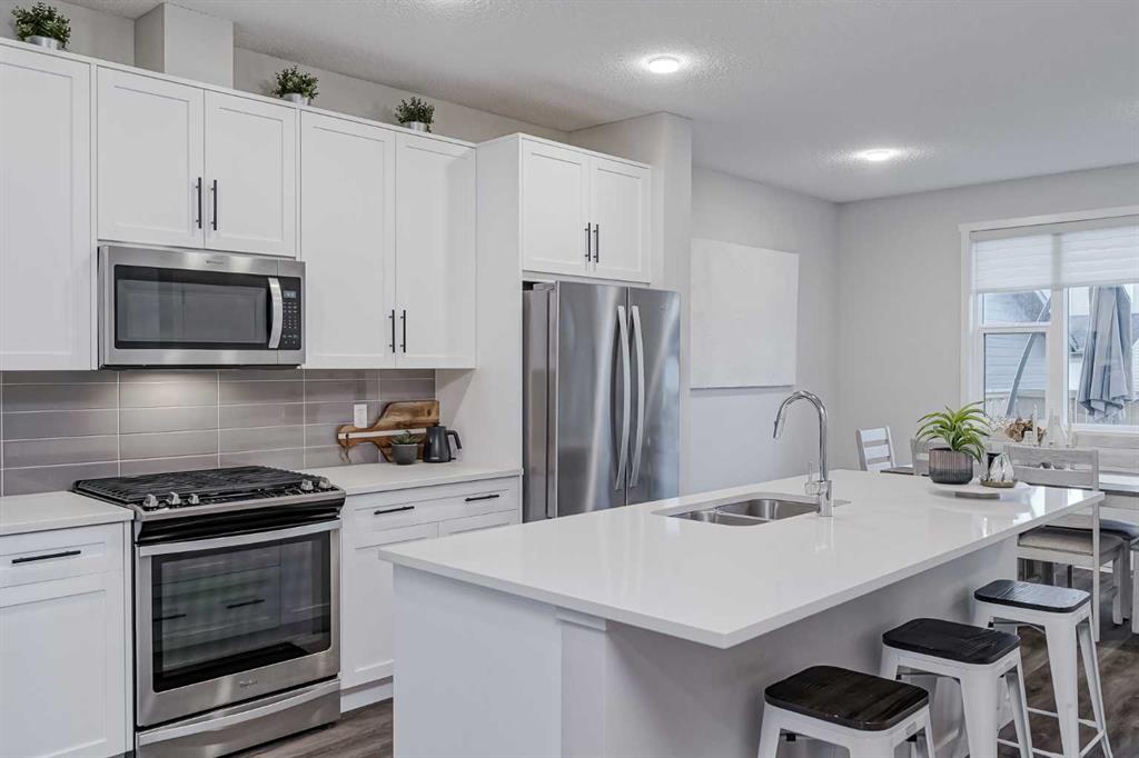 859 Walgrove Boulevard SE, Calgary, Alberta, T2X4G1