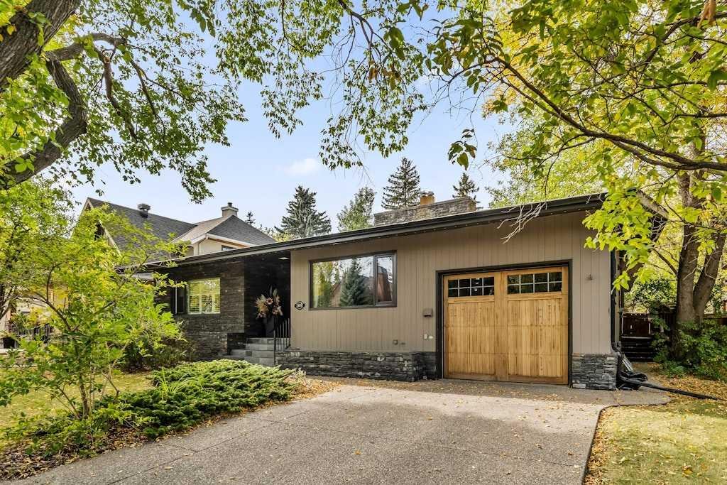 3611 13 Street SW, Calgary, Alberta, T2T 3R2