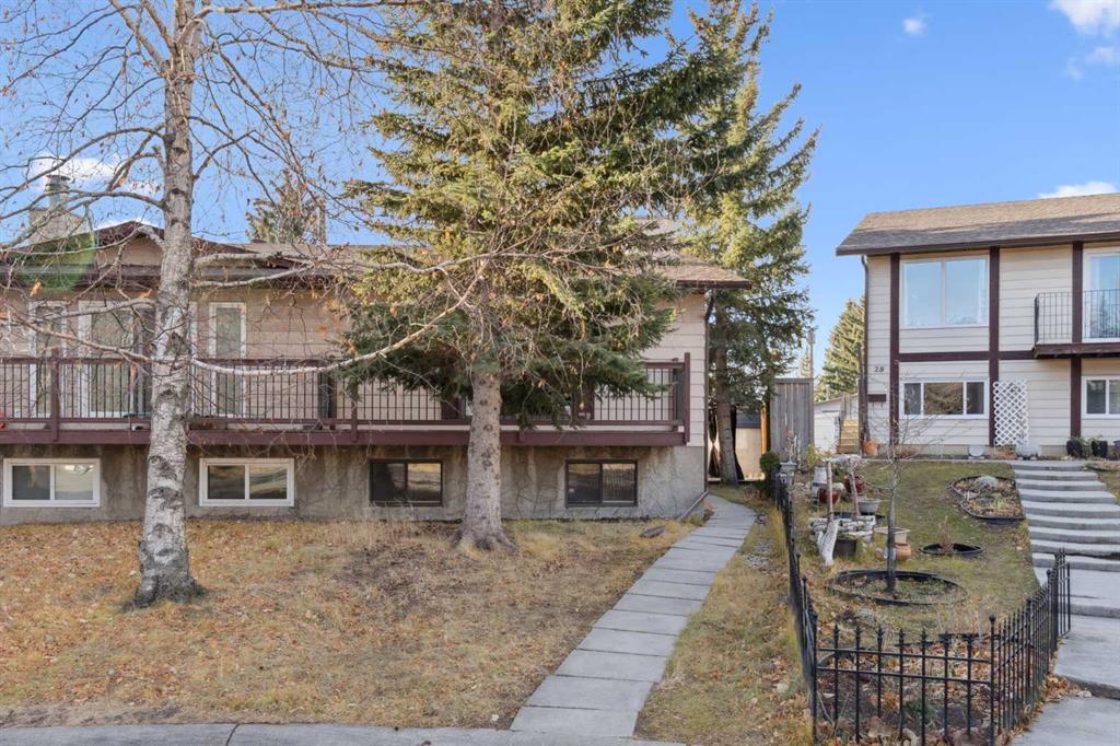 30 Edgeford Place NW, Calgary, Alberta, T3A2T2