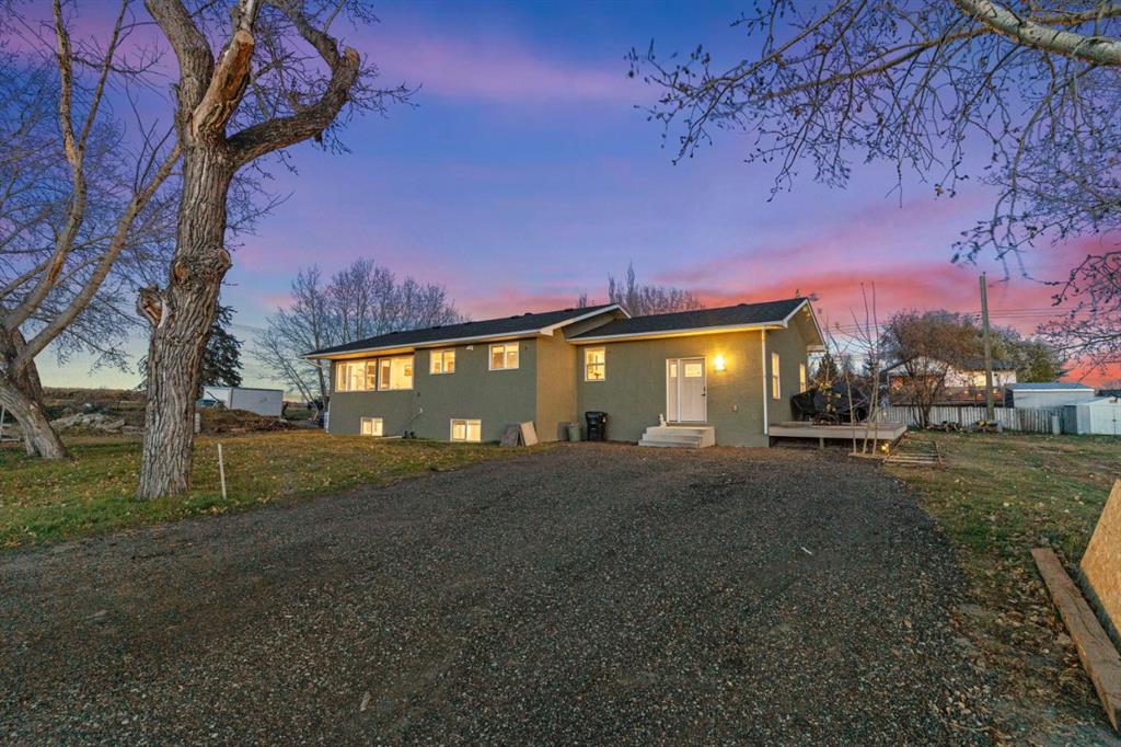 11330 86 Street SE, Calgary, Alberta, T3S 0A3