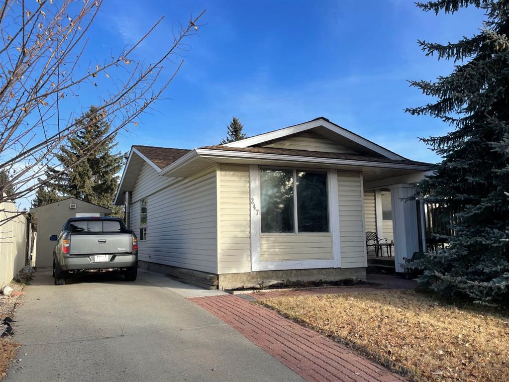 247 Bracewood Road SW, Calgary, Alberta, T3C0C2
