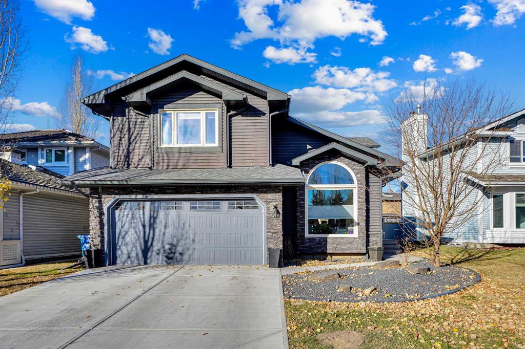 33 Douglasbank Rise SE, Calgary, Alberta, T2Z 2C5