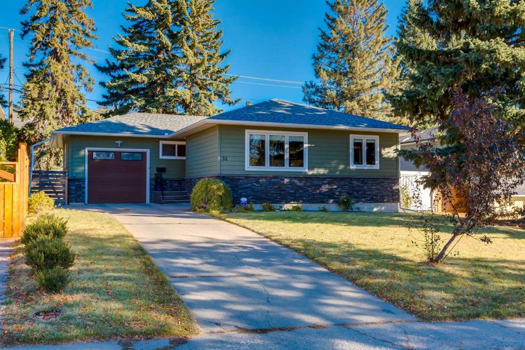 32 Calandar Road NW, Calgary, Alberta, T2L0P6