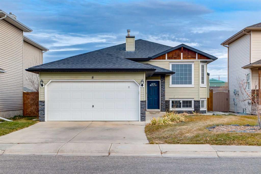 8 Canoe Circle SW, Airdrie, Alberta, T4B 2L7