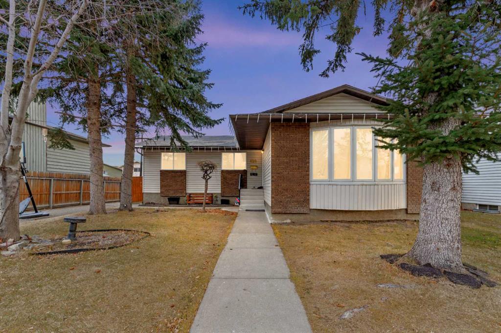 428 Templeton Road NE, Calgary, Alberta, T1Y 4L9