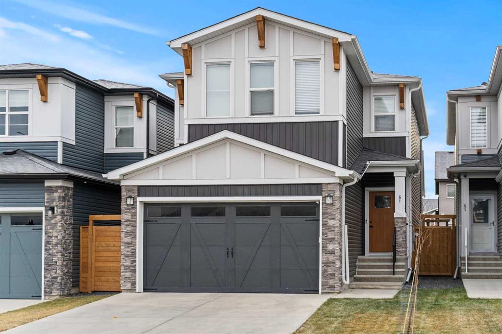 61 Carringsby Way NW, Calgary, Alberta, T3P1T4