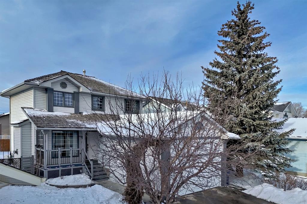 228 Woodside Road NW, Airdrie, Alberta, T4B2E2