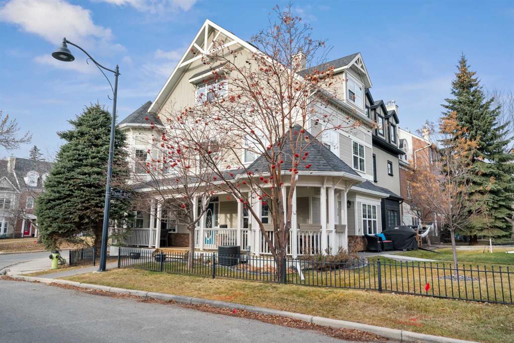 110 Somme Boulevard SW, Calgary, Alberta, T2T6K6