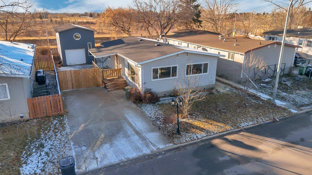 826 Bayview Road, Strathmore, Alberta, T1P 1E1