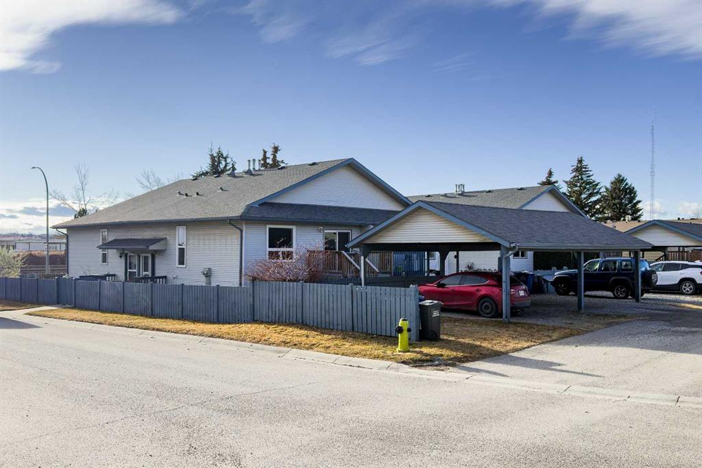#2 532 First Street E, Cochrane, Alberta, T4C 1C5
