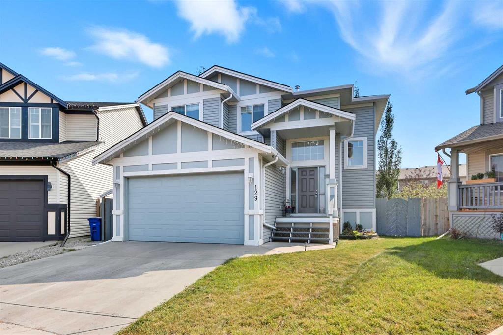 129 Luxstone Green SW, Airdrie, Alberta, T3B 3B9