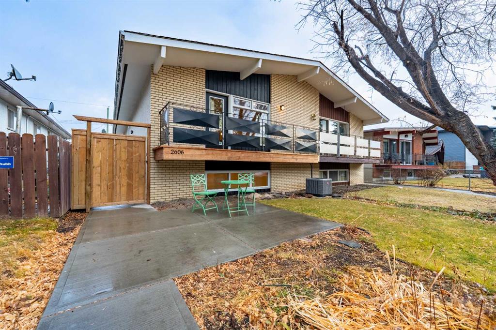 2606 26 Street SW, Calgary, Alberta, T3E 2A9