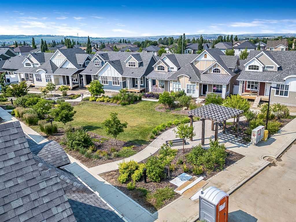 48 Drake Landing Square, Okotoks, Alberta, T1S 0R4