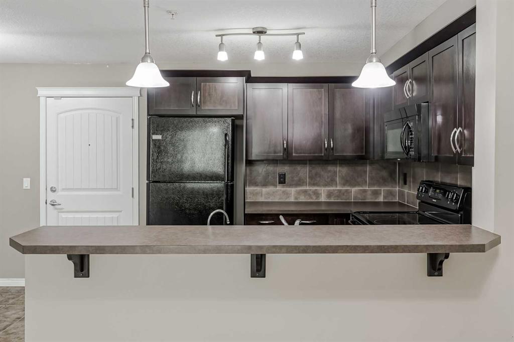 #4102 31 Country Village Manor NE, Calgary, Alberta, T3K0T3