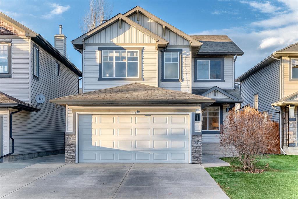 117 Chapalina Close SE, Calgary, Alberta, T2X 3W4