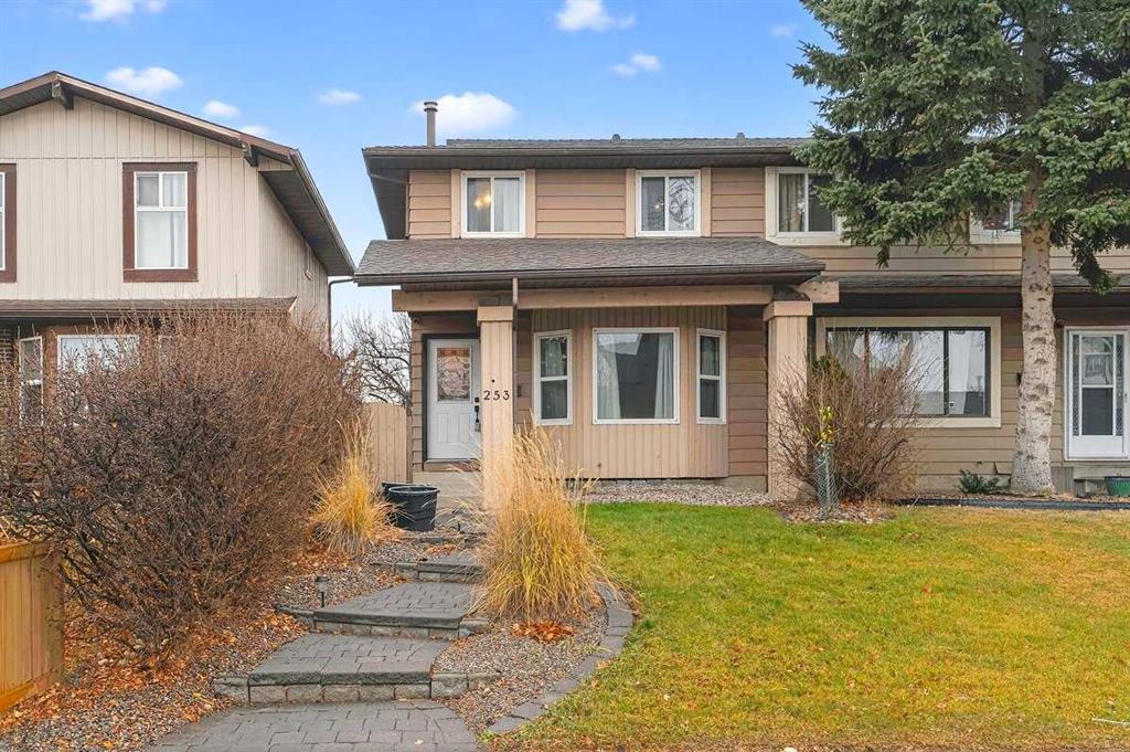 253 Aboyne Place NE, Calgary, Alberta, T2A5Z2