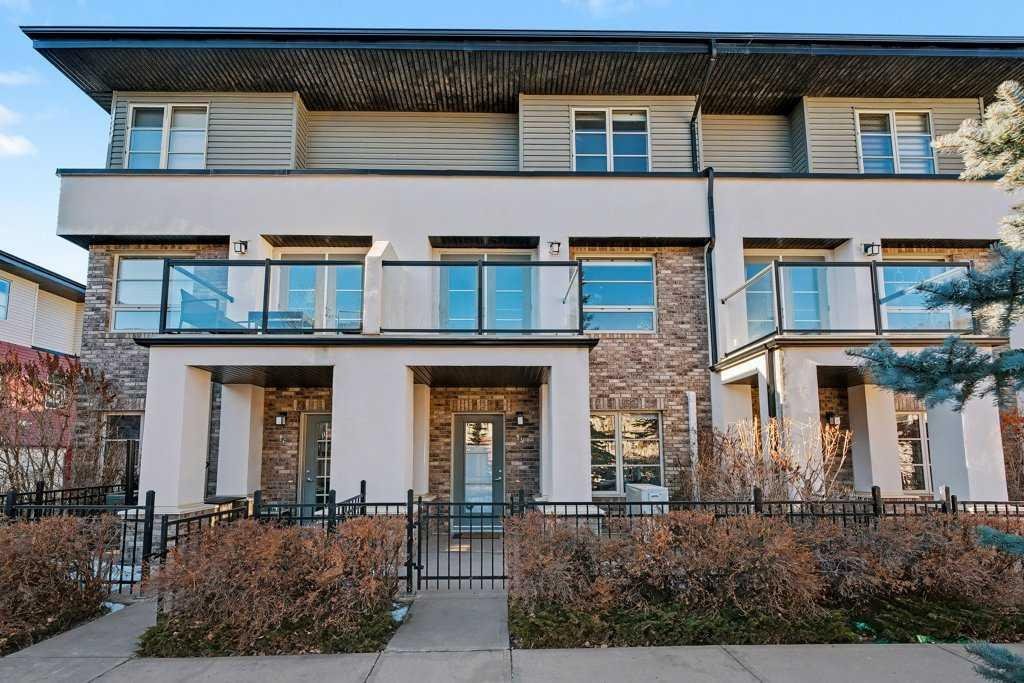 14 Aspen Hills Terrace SW, Calgary, Alberta, T3H 0P3