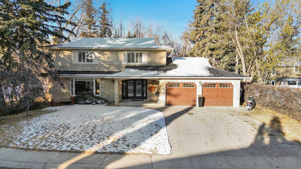 8907 Baylor Crescent SW, Calgary, Alberta, T2V 3N5