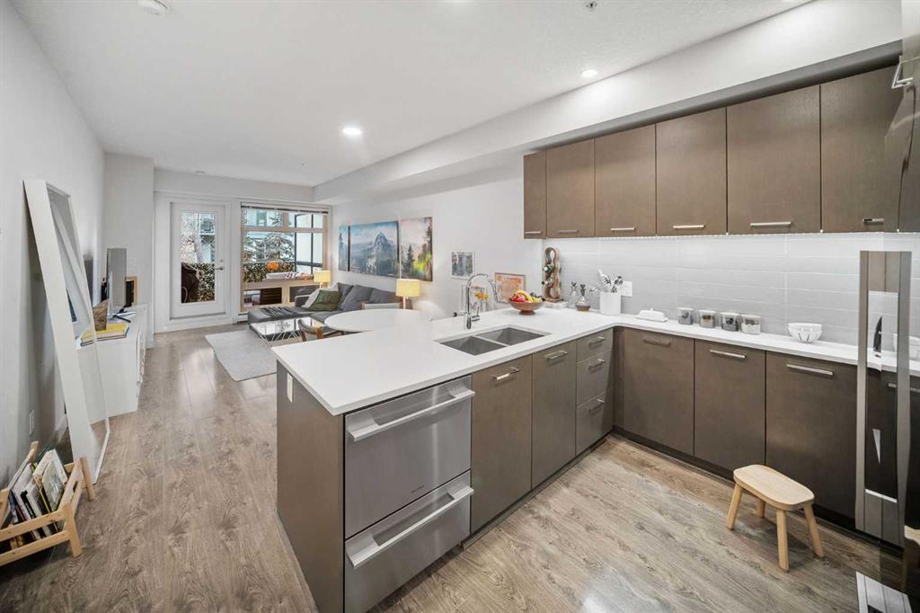 #211 323 20 Avenue SW, Calgary, Alberta, T2S 2G5