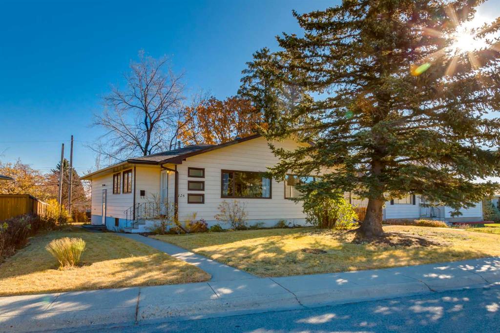 126 & 128 Winston Drive SW, Calgary, Alberta, T3C 2P9