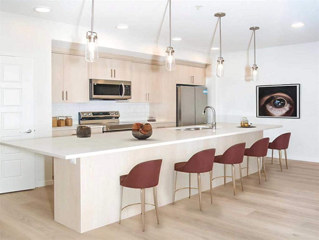 #111 345 Edith Place NW, Calgary, Alberta, T3R 2M7