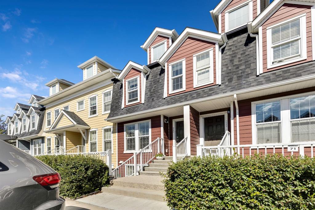 220 Mckenzie Towne Close SE, Calgary, Alberta, T2Z 1A9