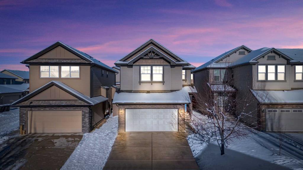 24 Panatella Square NW, Calgary, Alberta, T3K 0T4
