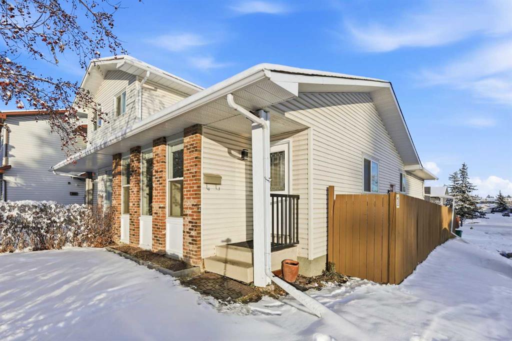2 Woodfern Road SW, Calgary, Alberta, T2W 4K9