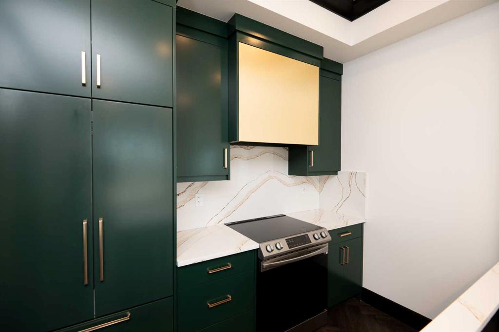 #2107 4270 Norford Avenue NW, Calgary, Alberta, T3B 6A8