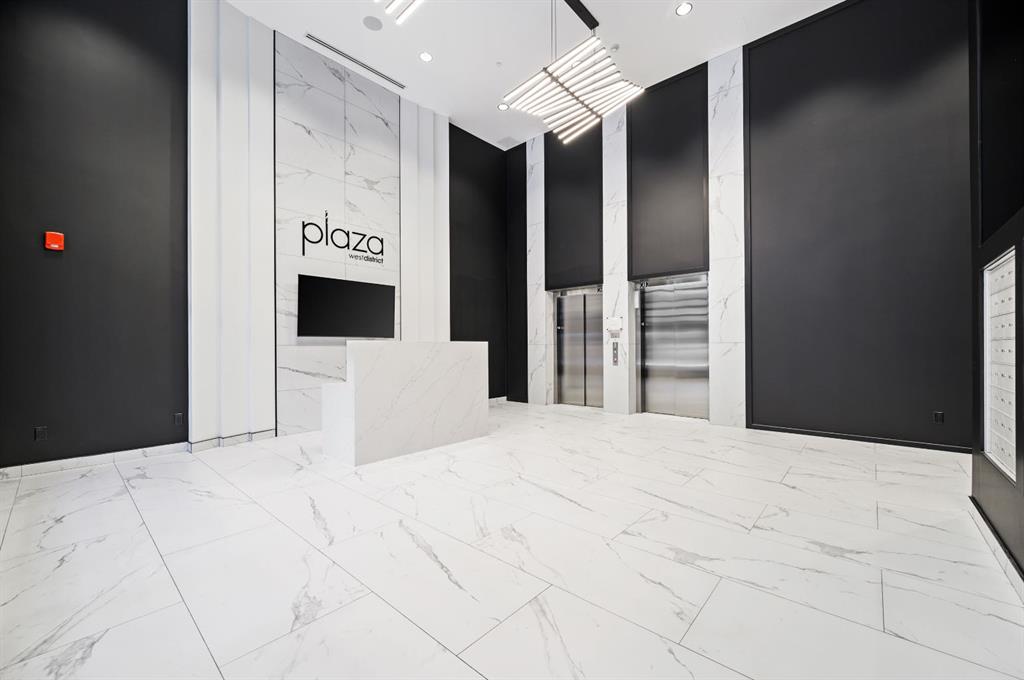 #206 8375 Broadcast Avenue SW, Calgary, Alberta, T3H 6L3