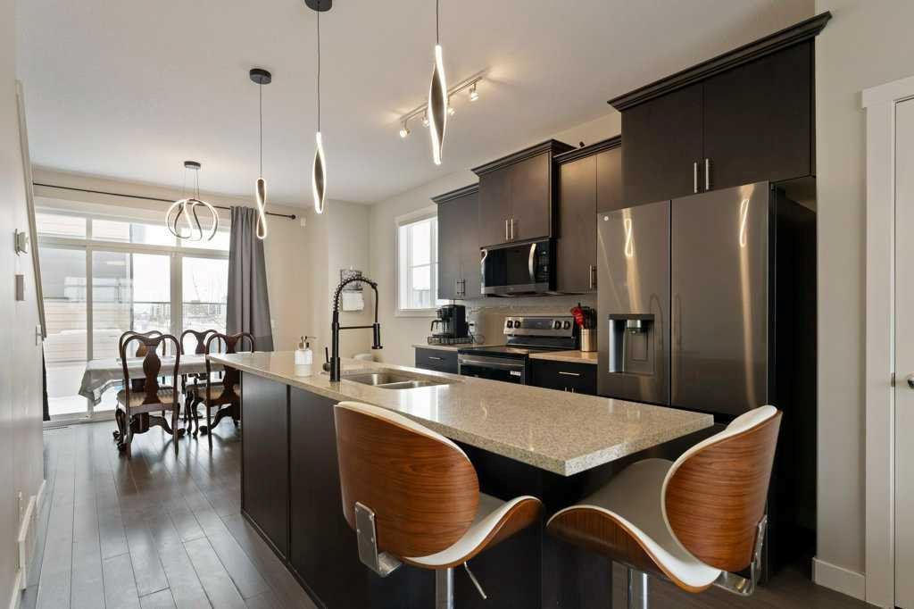 154 Redstone View NE, Calgary, Alberta, T3N 0M9