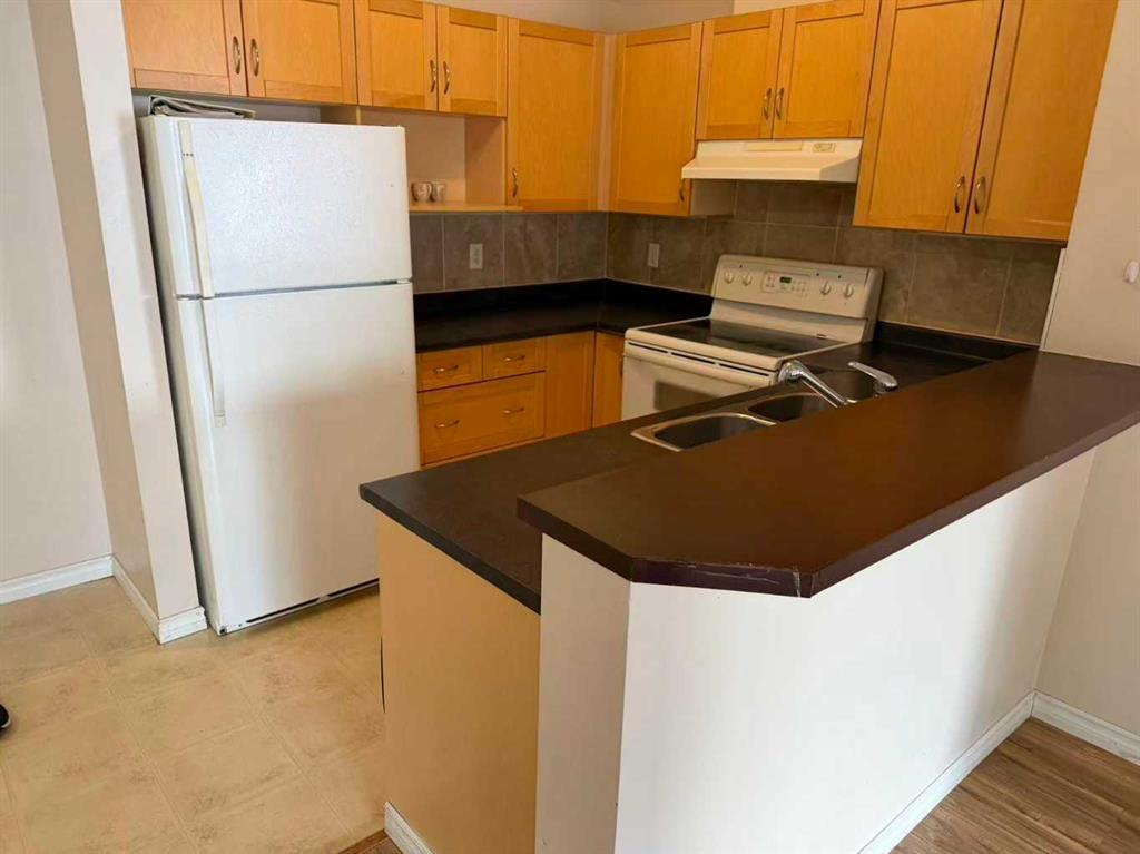 #3315 70 Panamount Drive NW, Calgary, Alberta, T3K 5Z1