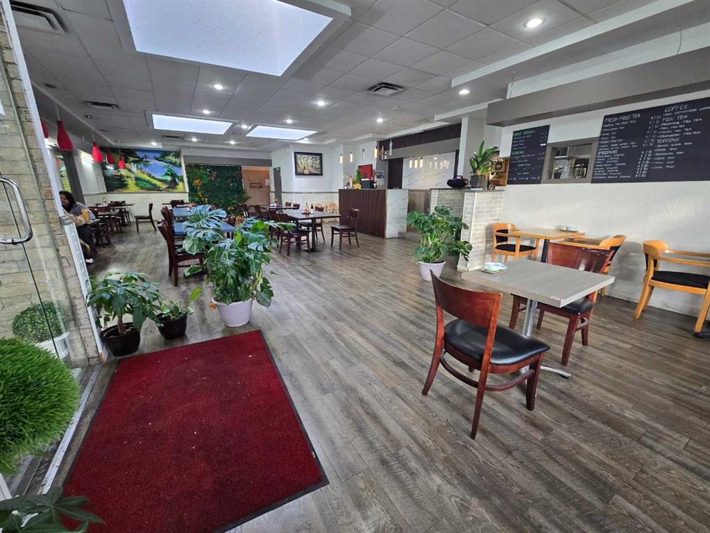 528 2 Avenue SE, Airdrie, Alberta, T4B 1S2