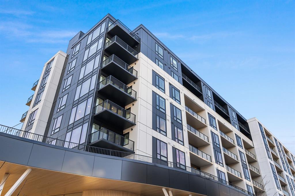 #407 8375 Broadcast Avenue SW, Calgary, Alberta, T3H 6L3