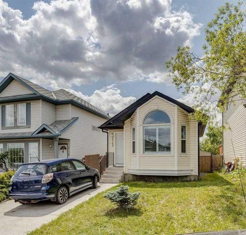 2142 Country Hills Circle NW, Calgary, Alberta, T3K4Z3