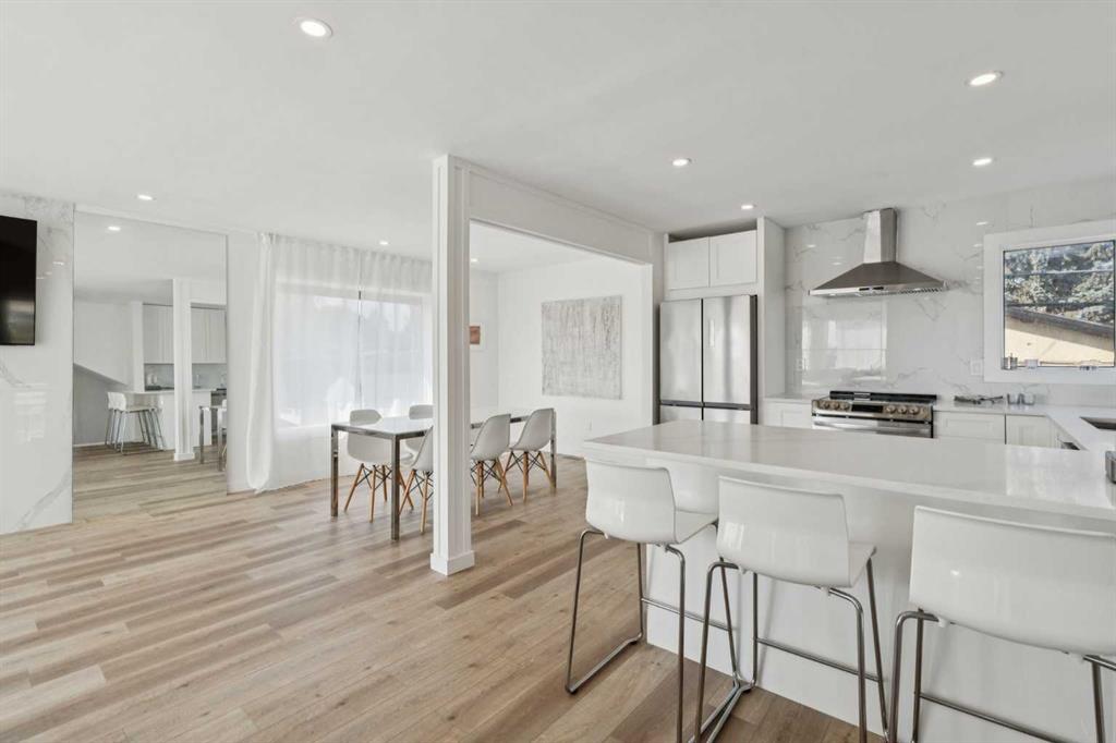 809 9 Street NE, Calgary, Alberta, T2E 7K2