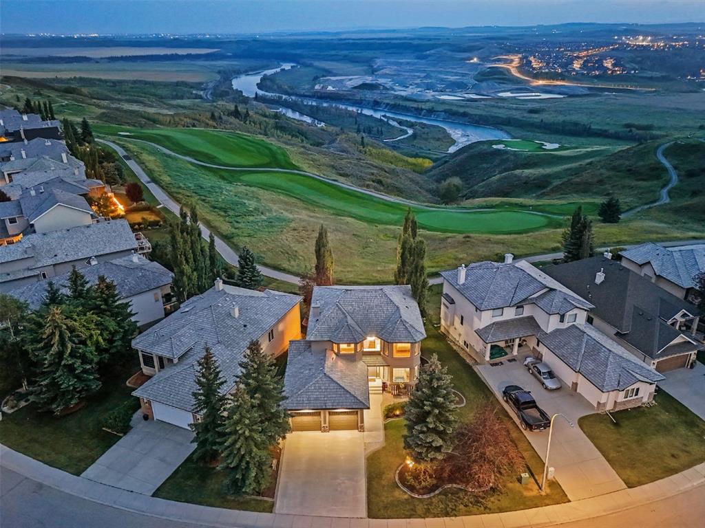 158 Gleneagles View, Cochrane, Alberta, T4C 1W2