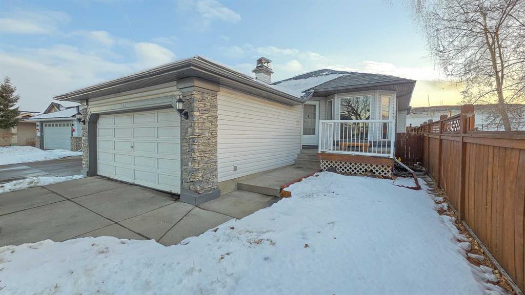 152 Valley Meadow Close NW, Calgary, Alberta, T3B 5M2