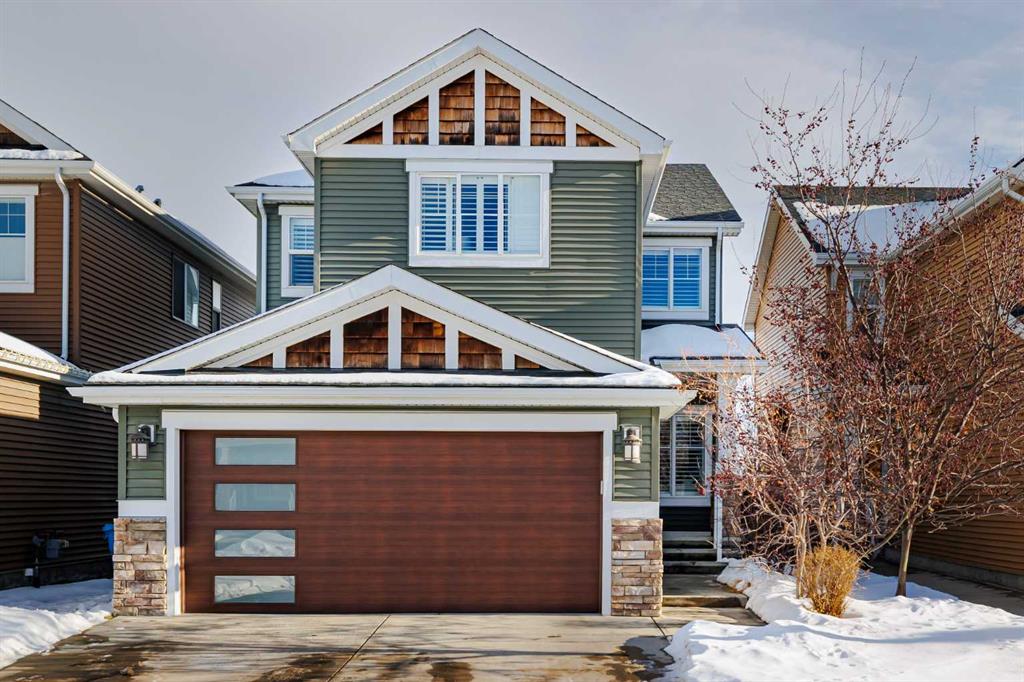 13 Royal Birch Park NW, Calgary, Alberta, T3G 0B8