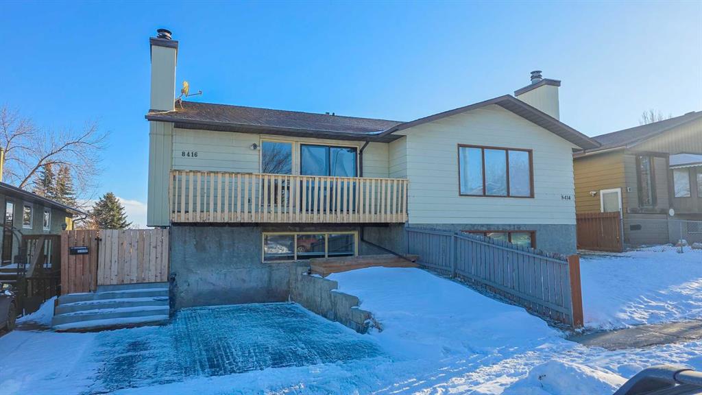 8416 Centre Street NE, Calgary, Alberta, T3K 1Y1