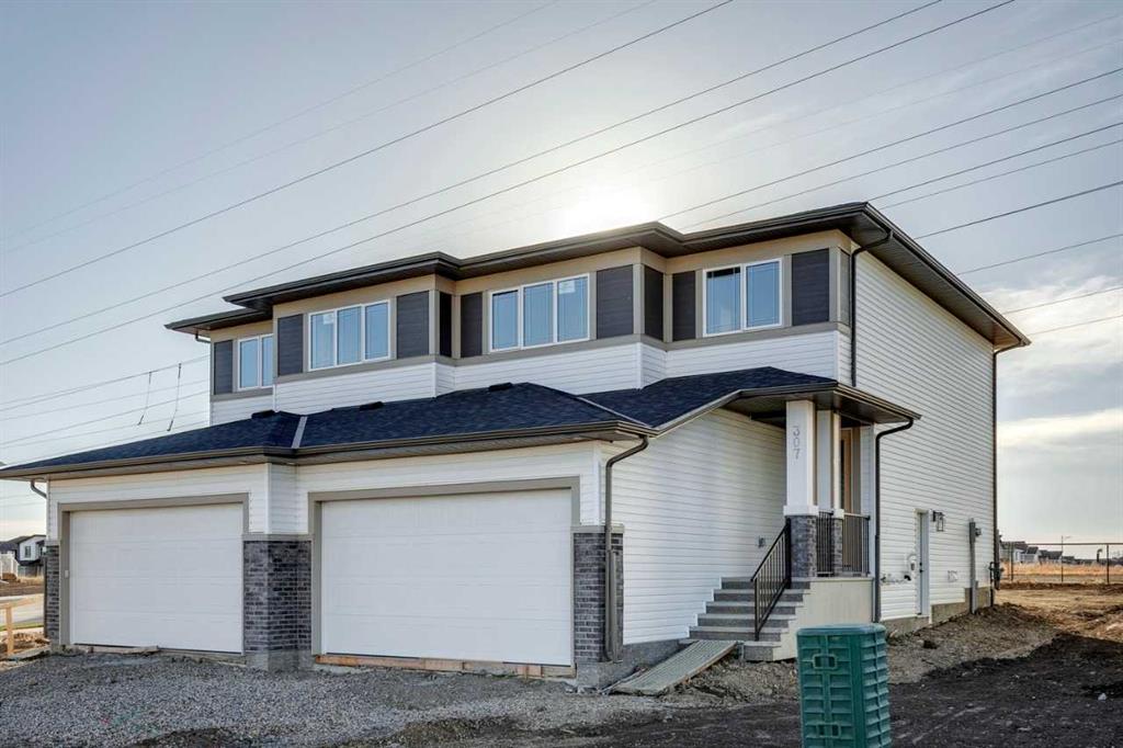 307 Dawson Dock Way, Chestermere, Alberta, T1X2X2