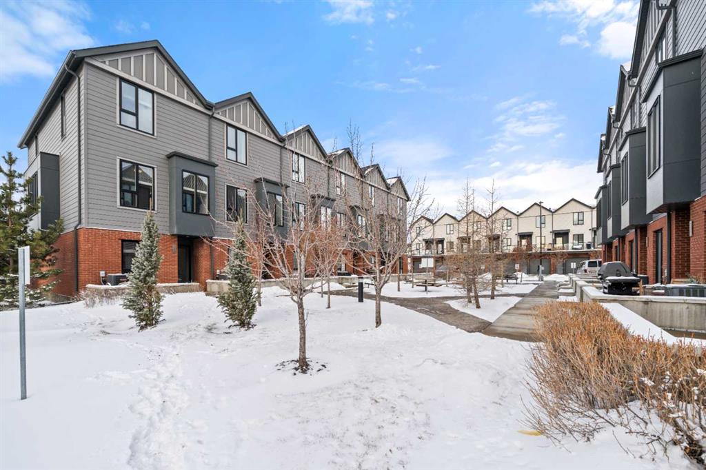 512 Drake Landing Wynd, Okotoks, Alberta, T1S 5R1