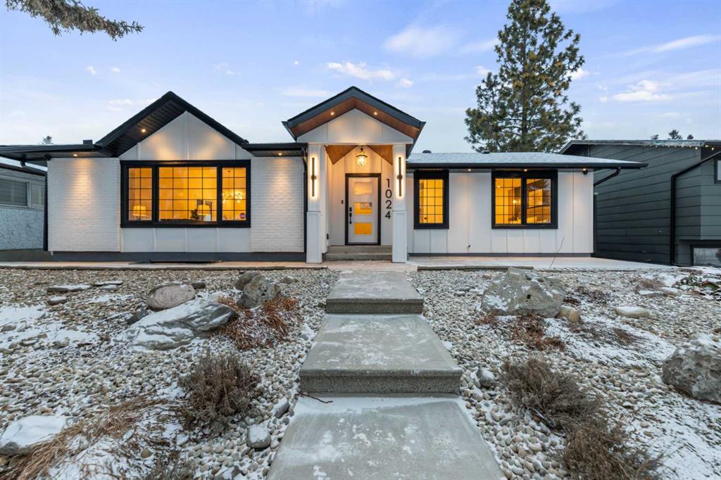 1024 lake christina Way SE, Calgary, Alberta, T2J 2R3