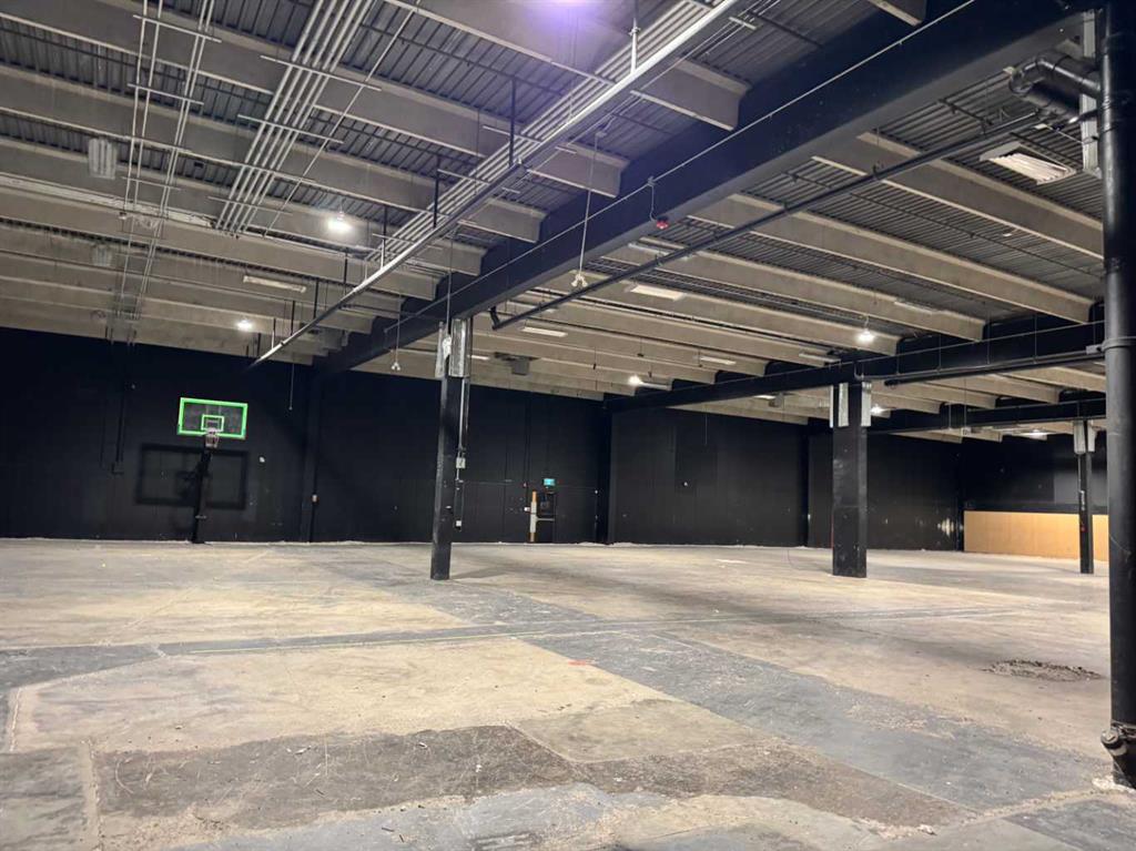 #6 1411 33 Street NE, Calgary, Alberta, T2A 5P1