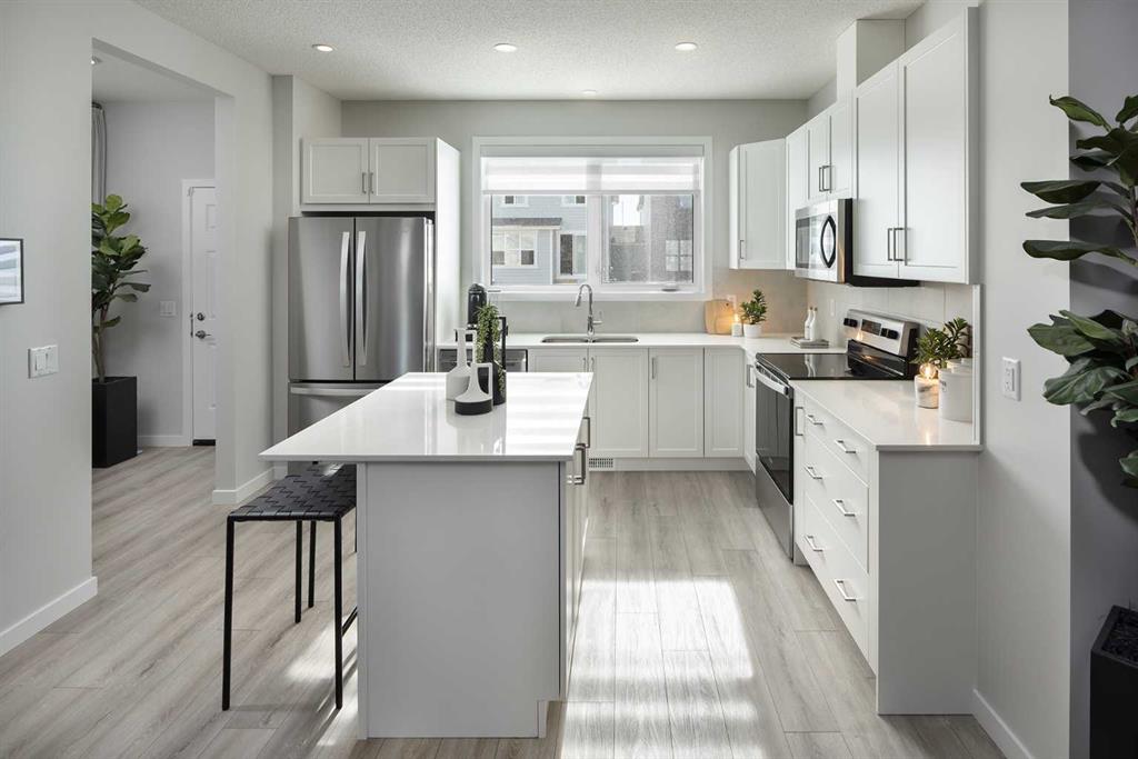 74 Magnolia Street SE, Calgary, Alberta, T3M 3X8