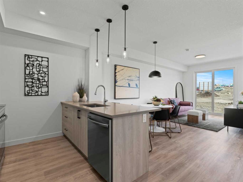 #A109 2026 81 Street SW, Calgary, Alberta, T3H3V9