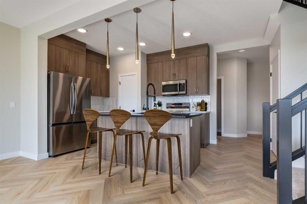 49 Andalusian Road, Cochrane, Alberta, T4C 3B7