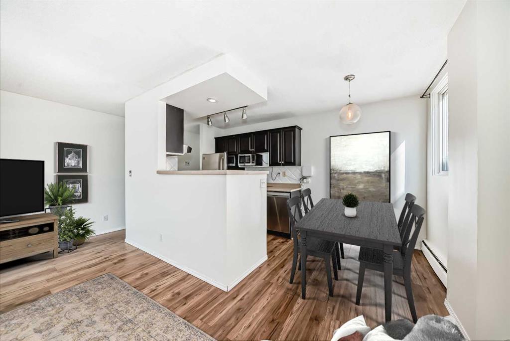 #408 320 24 Avenue SW, Calgary, Alberta, T2R 1R4