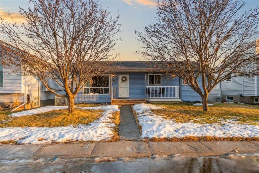 5 Greenview Way, Strathmore, Alberta, T1P 1L2